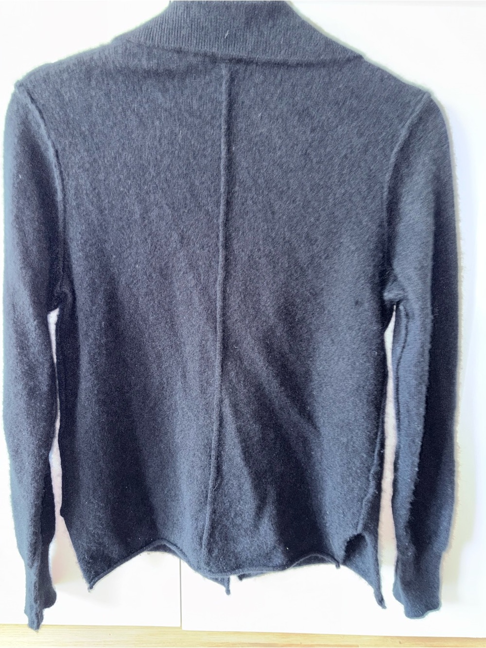 Free People Paloma 100% cashmere cardigan black size Medium M - Picture 4 of 4
